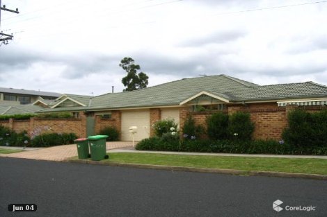 183 Albany St, Point Frederick, NSW 2250