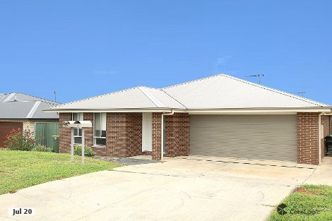 8a Paperbark Dr, Forest Hill, NSW 2651