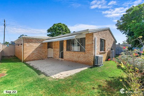 2/28 William St, Urangan, QLD 4655