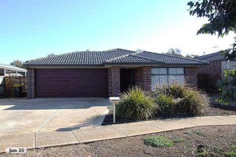 13 Burbidge Dr, Bacchus Marsh, VIC 3340