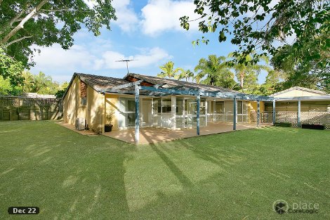 6 Toddington St, Chapel Hill, QLD 4069