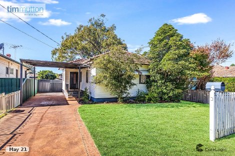 3 Blair Ave, East Hills, NSW 2213