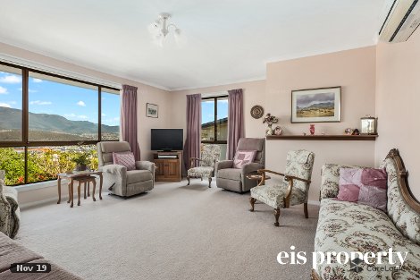 2/8 Begonia St, Lindisfarne, TAS 7015