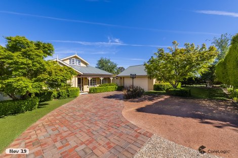 14 Freestone Cres, Jerrabomberra, NSW 2619