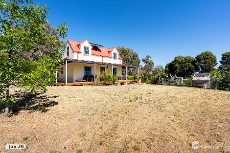 35 Doveton St, Elphinstone, VIC 3448