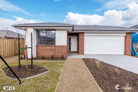 13 Valberg St, Winter Valley, VIC 3358