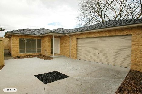 2/12 Cullis Pde, Bayswater, VIC 3153