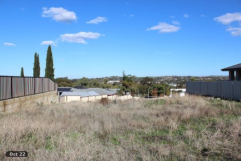 13 Golf Cres, Northam, WA 6401