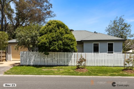 4 Rose Ave, Hurstbridge, VIC 3099