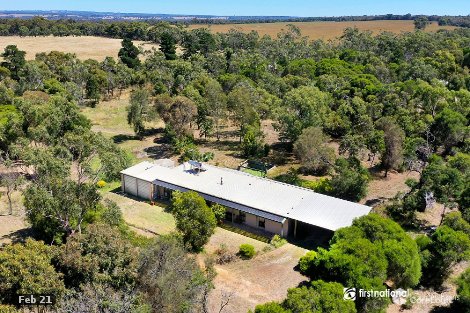 100 Clarkes Rd, Anakie, VIC 3213