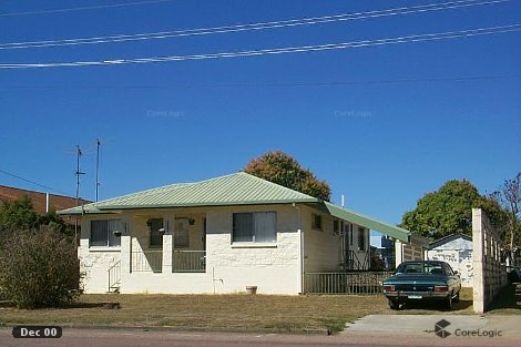 27 Eighth St, Home Hill, QLD 4806