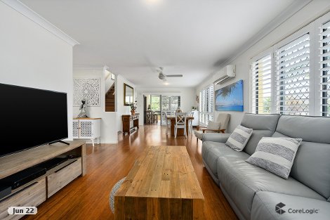 2/31 Mountain View Ave, Miami, QLD 4220