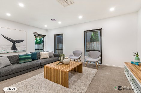 16 Feathery Gr, Sandhurst, VIC 3977