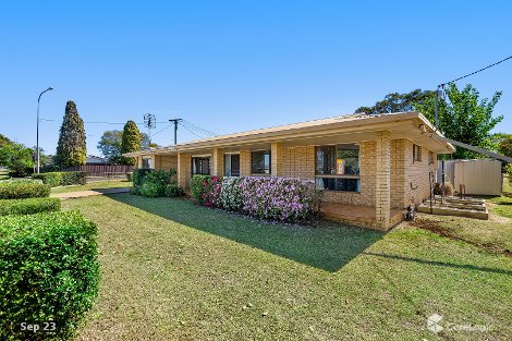 42 Beryl St, Wilsonton, QLD 4350