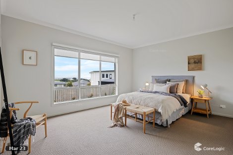 9 Norfolk Rise, San Remo, VIC 3925