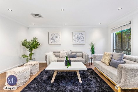 2 St Simon Pl, Castle Hill, NSW 2154