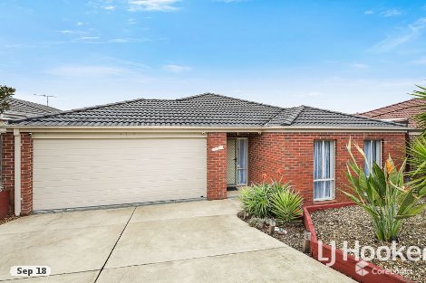 16 Tipperary Cct, Pakenham, VIC 3810