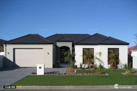 8 Arbuthnot Pde, Benowa, QLD 4217