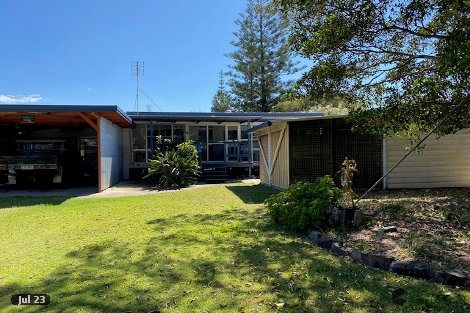 8 Tarwine St, Noosa North Shore, QLD 4565