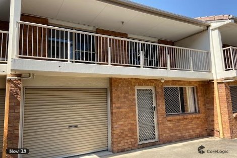 2/157 Frank St, Labrador, QLD 4215