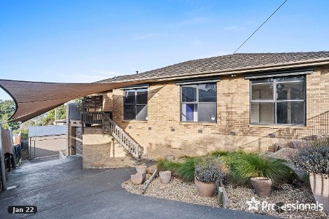 40 Roseman Rd, Chirnside Park, VIC 3116