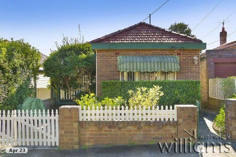 16 Bouvardia St, Russell Lea, NSW 2046