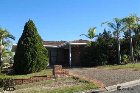 2 Bankhead Cres, Stafford Heights, QLD 4053