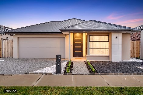 13 Catisfield Cct, Donnybrook, VIC 3064