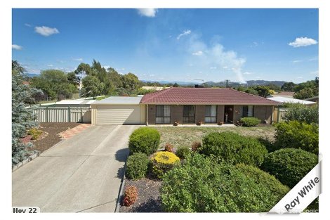 35 Pankhurst Cres, Gilmore, ACT 2905