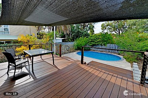 4 Dandaloo Rd, City Beach, WA 6015