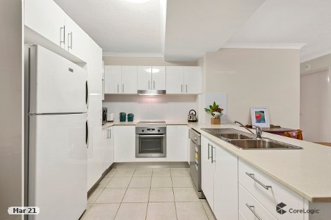 2/8 Bunton St, Scarborough, QLD 4020