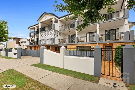 2/18-20 Wyllie St, Redcliffe, QLD 4020