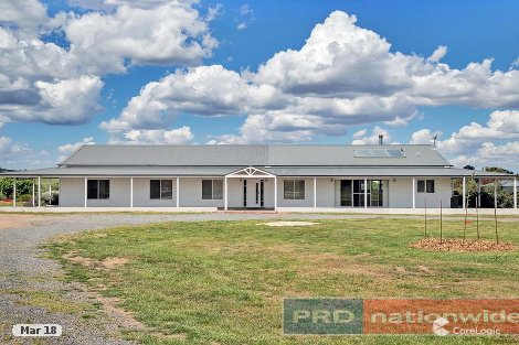 12 Bryant Ct, Ballan, VIC 3342