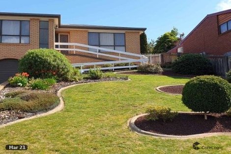 32 Blackwood Pde, Romaine, TAS 7320