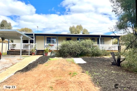 61 Bartram St, Beverley, WA 6304