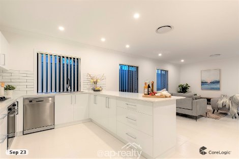 68 Pinnacle Cct, Heathwood, QLD 4110