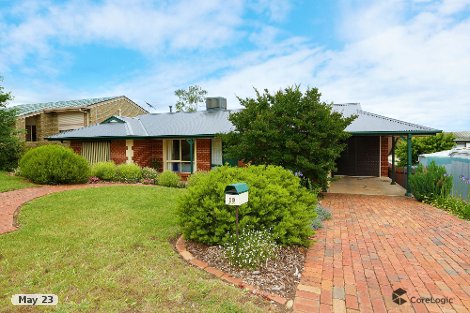 19 Carole Cres, Modbury, SA 5092