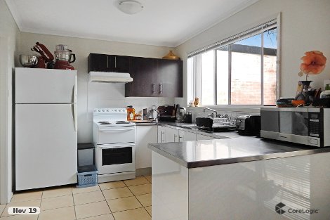 2/33 Forresters Beach Rd, Forresters Beach, NSW 2260