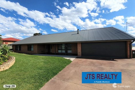 3 Upper Campbell St, Aberdeen, NSW 2336