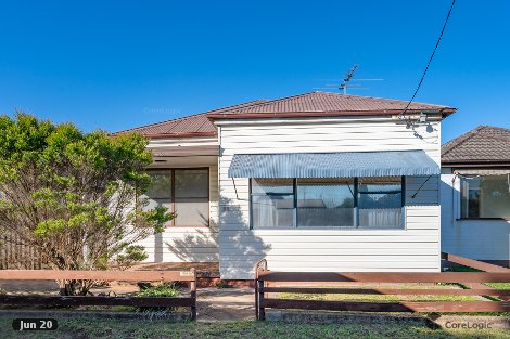 132 Roxburgh St, Stockton, NSW 2295