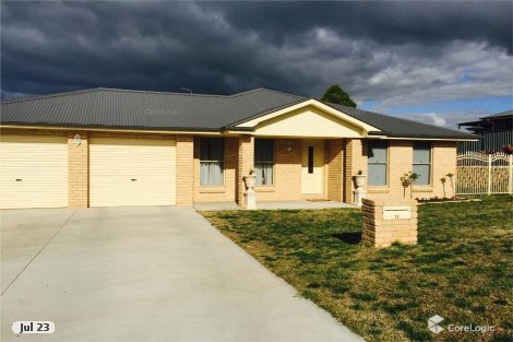 11 Piggott Pl, Blayney, NSW 2799