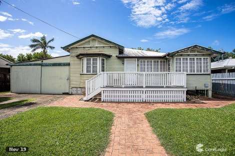 4 Pharlap Pde, Ooralea, QLD 4740