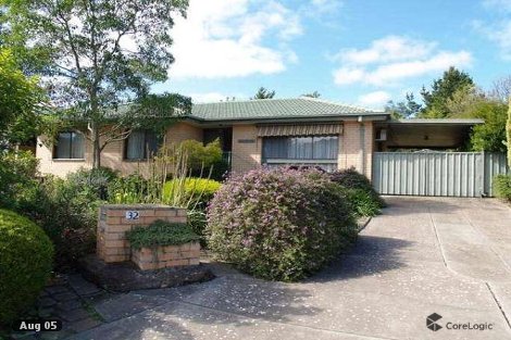 32 Heysen Dr, Trott Park, SA 5158