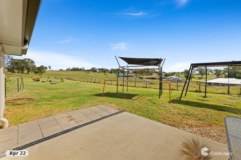 18 Farmer Dr, Meringandan West, QLD 4352