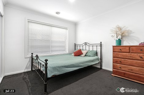 31 Rannoch St, Cranbourne East, VIC 3977