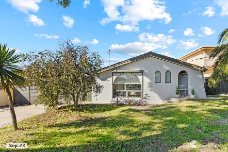 32 Calomba Cres, Happy Valley, SA 5159