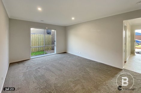 99 Presentation Bvd, Winter Valley, VIC 3358