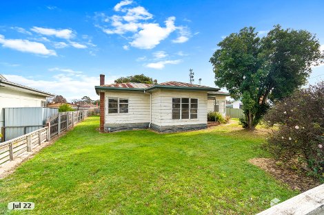 18 Clark St, Heyfield, VIC 3858