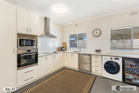 30 Park Rd, Kerang, VIC 3579