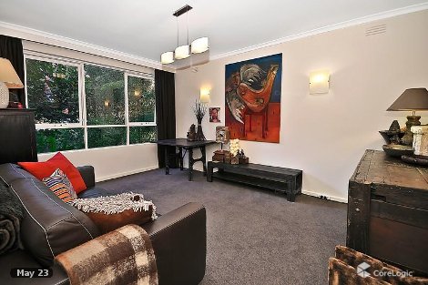 2/12 St Huberts Rd, Carnegie, VIC 3163